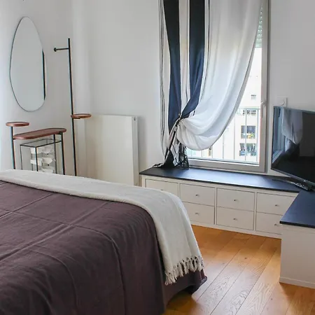 Spacious Duplex With Terrace Center * Aix-en-Provence